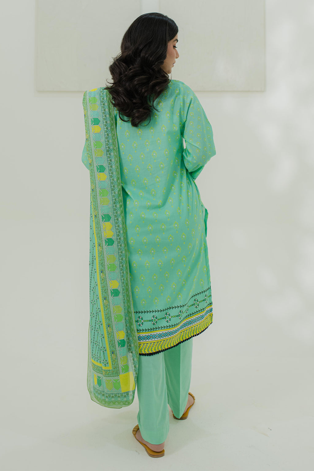 Kurta Dupatta Trouser - 1961