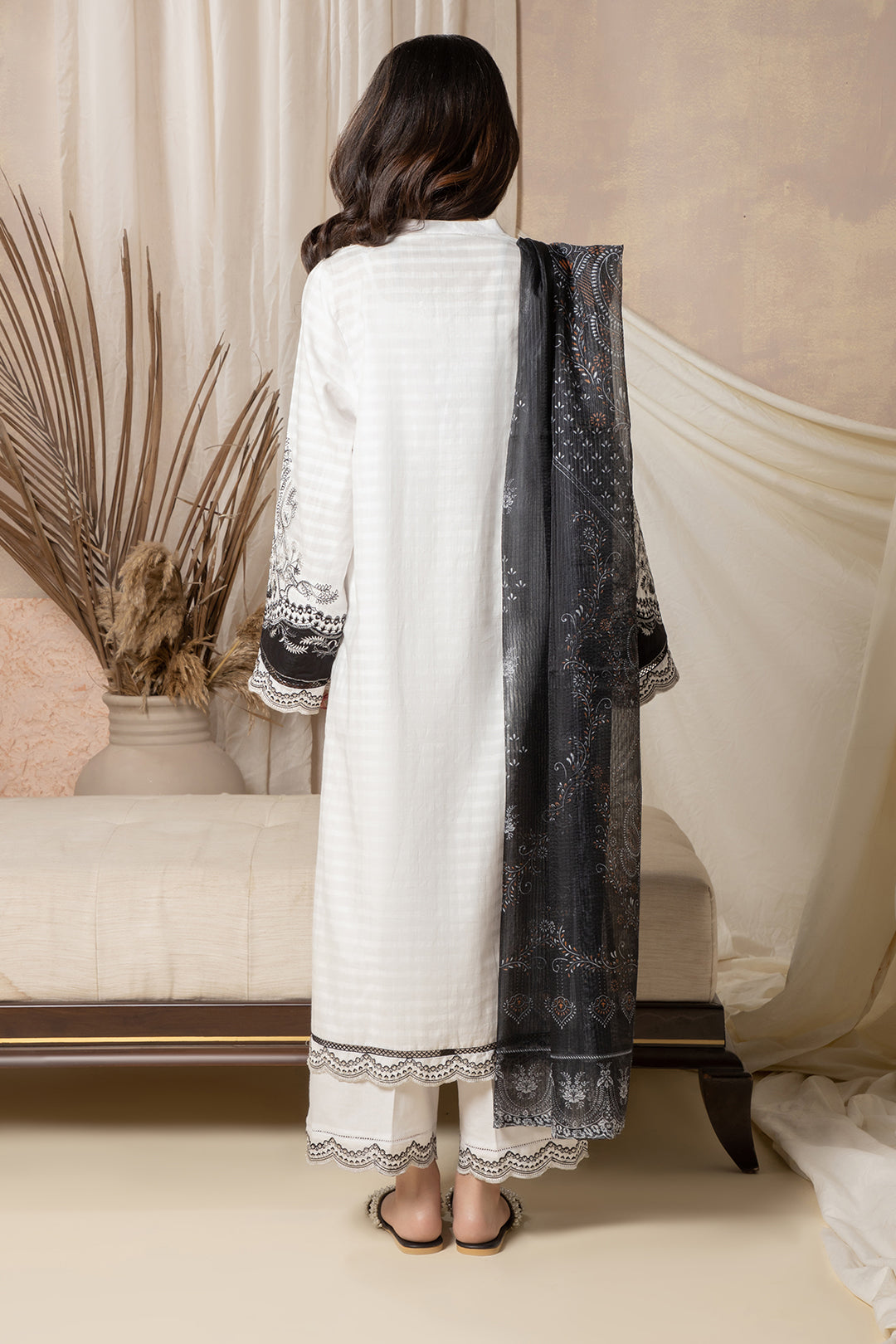 Embroidered Kurta Dupatta Trouser - 1992