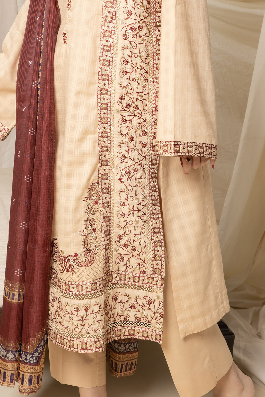 Embroidered Kurta Dupatta Trouser - 1999