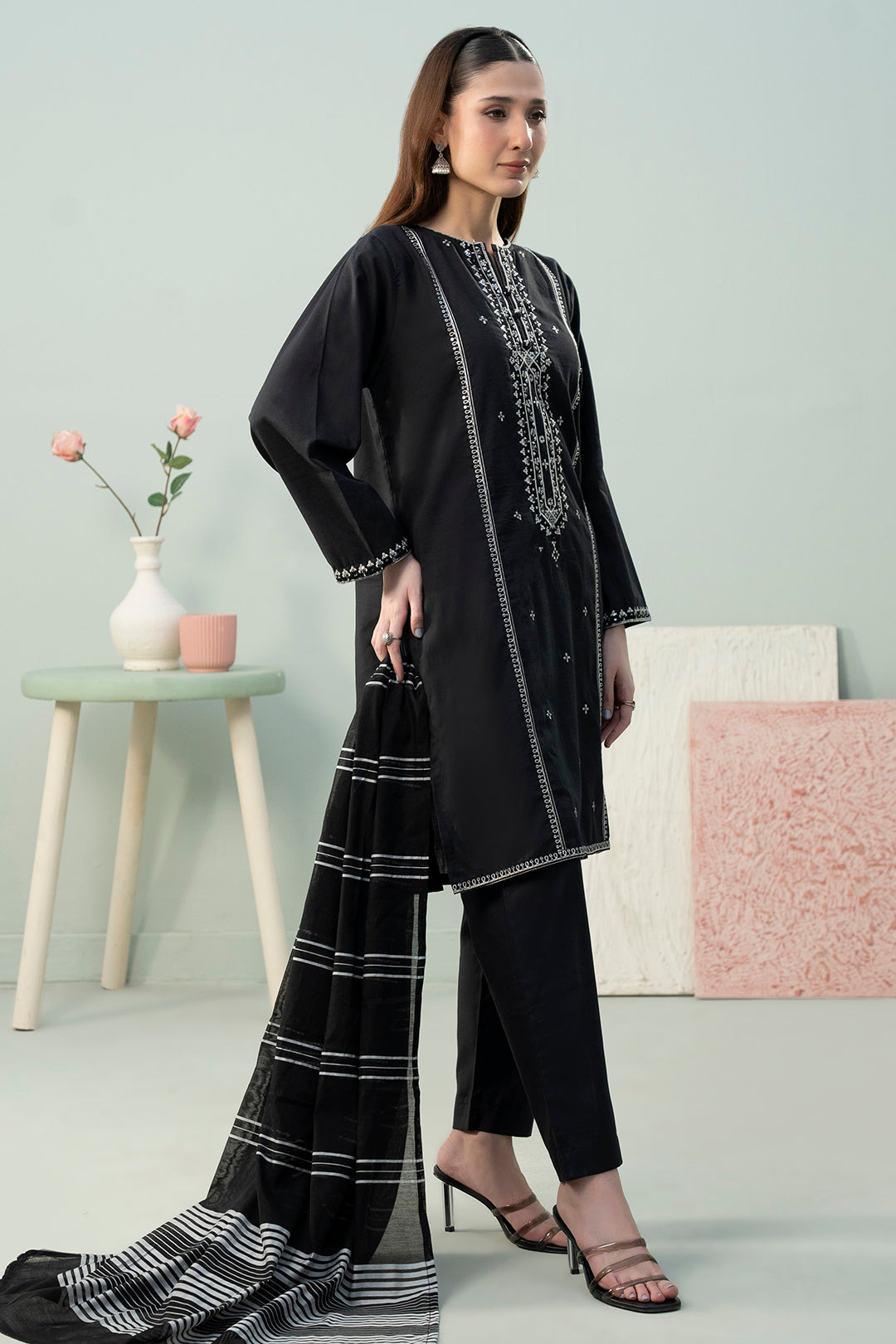 Embroidered Kurta Dupatta Trouser - 2113