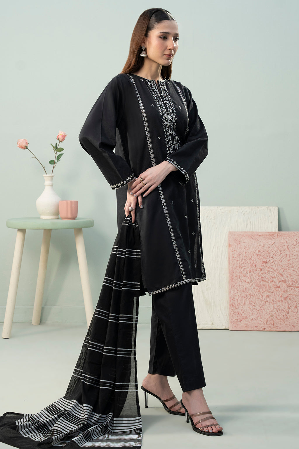 Embroidered Kurta Dupatta Trouser - 2113