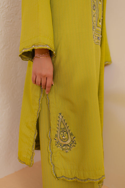 Embroidered Kurta Dupatta Trouser - 2134