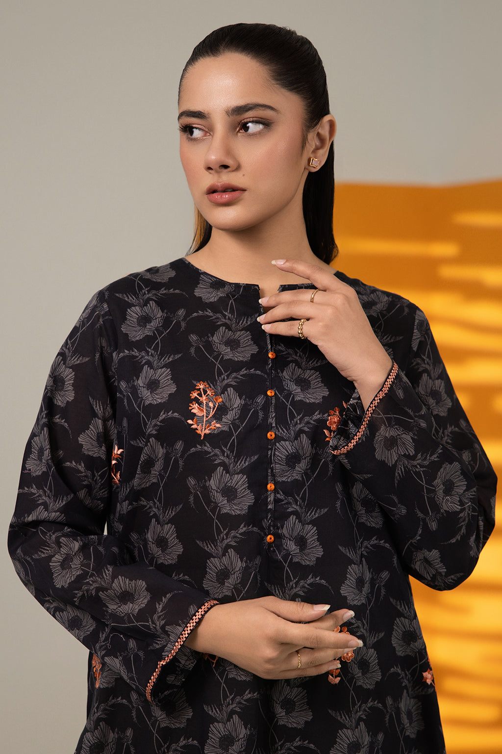 Embroidered Kurta - 1411