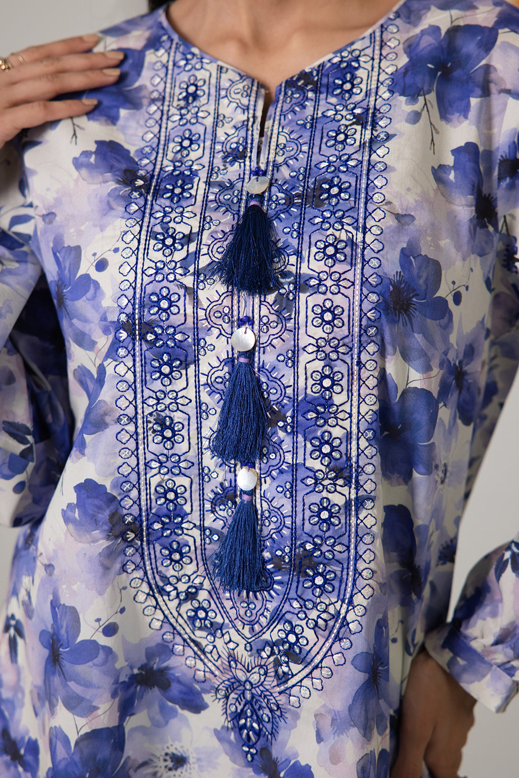 Embroidered Kurta - 1468