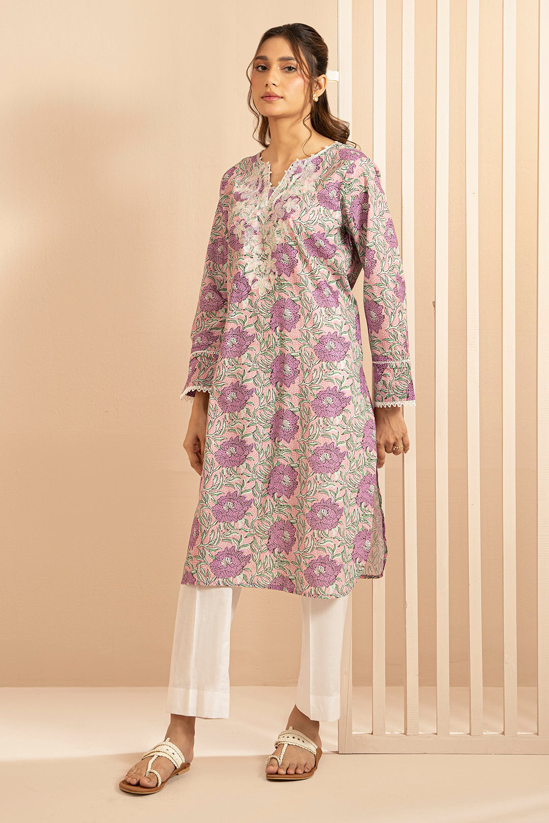 Embroidered Kurta - 1647