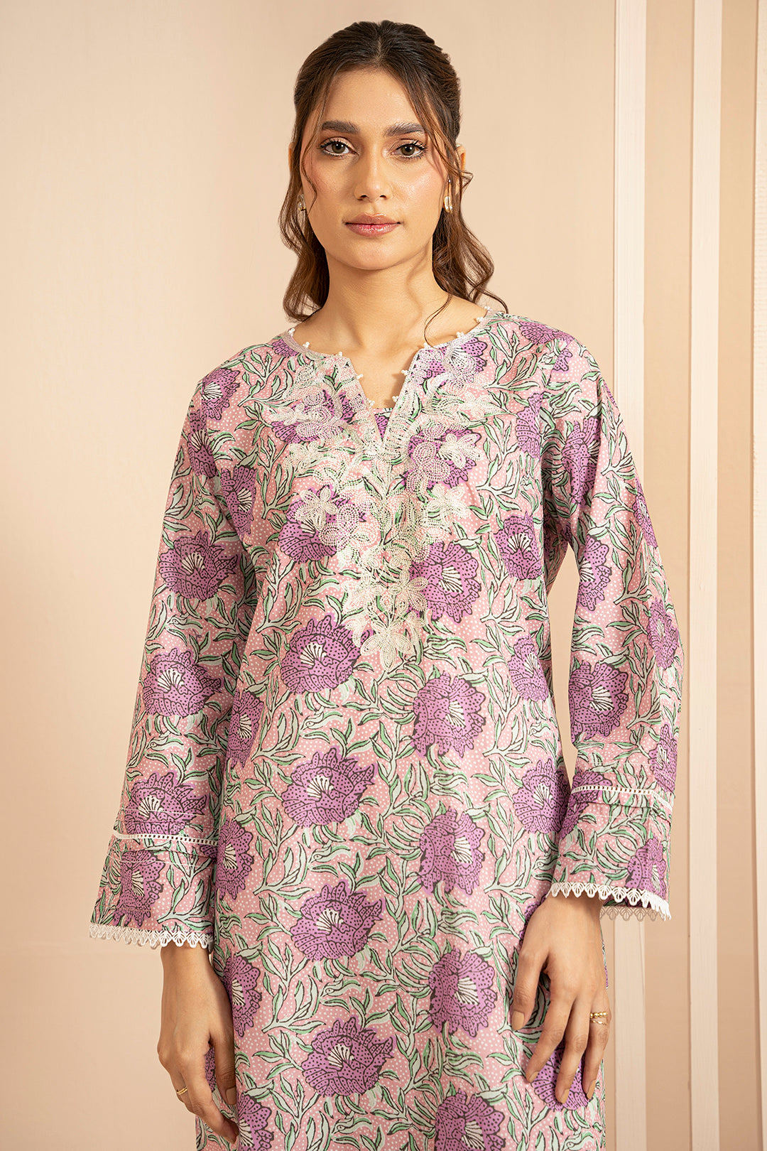 Embroidered Kurta - 1647