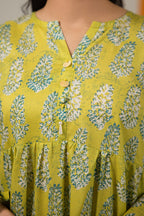 Tunics - 1652