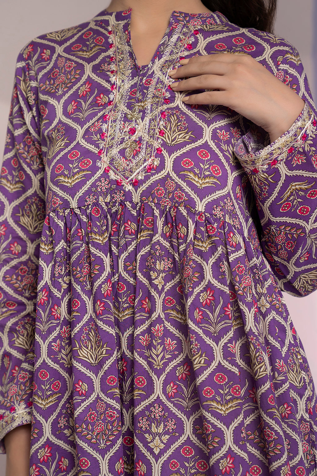 Tunics - 1657