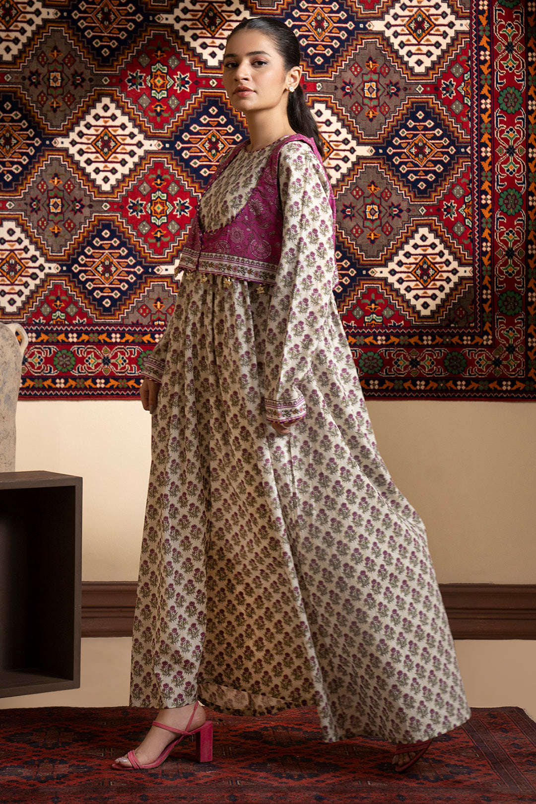 Tunics - 1900