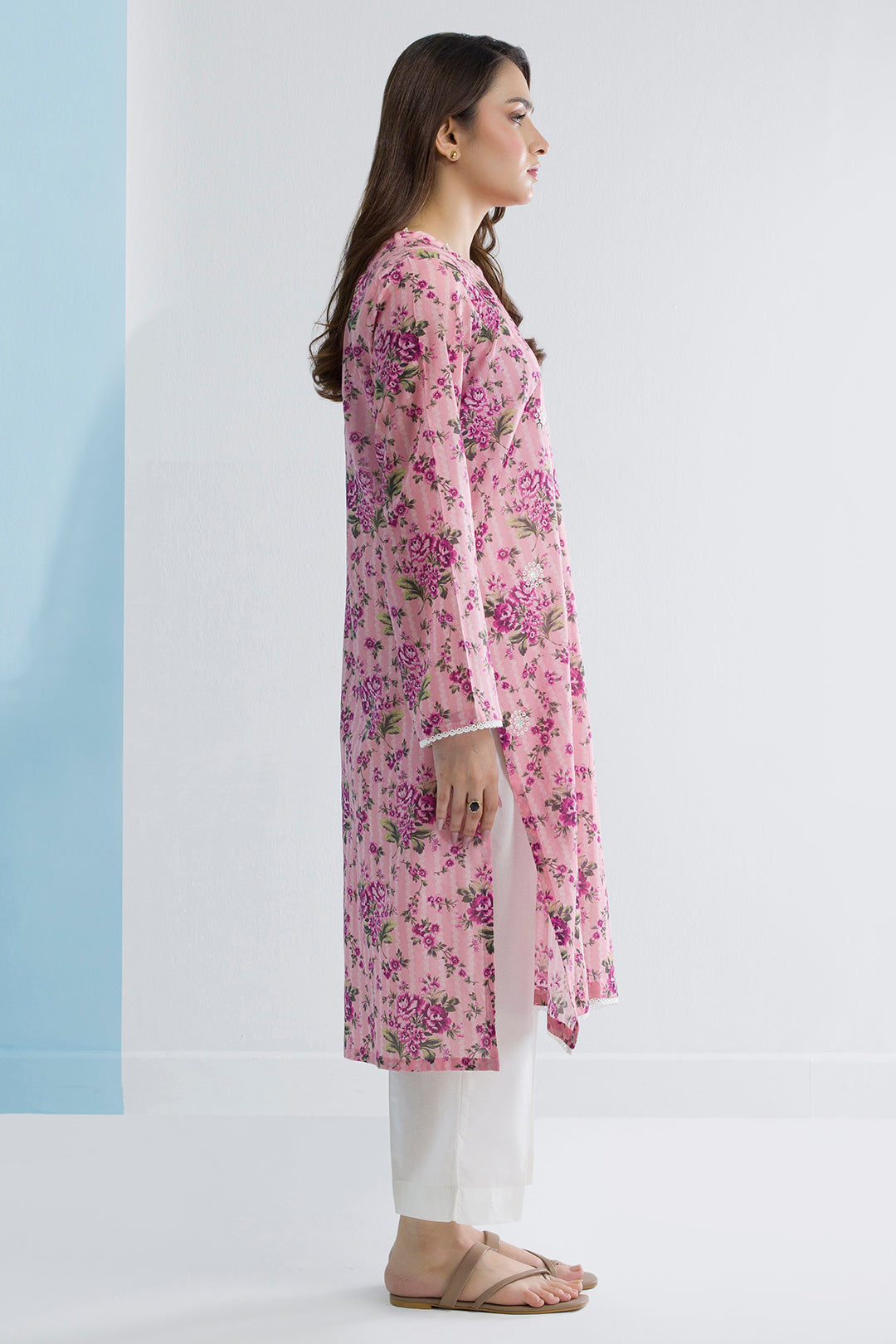 Embroidered Kurta - 2033