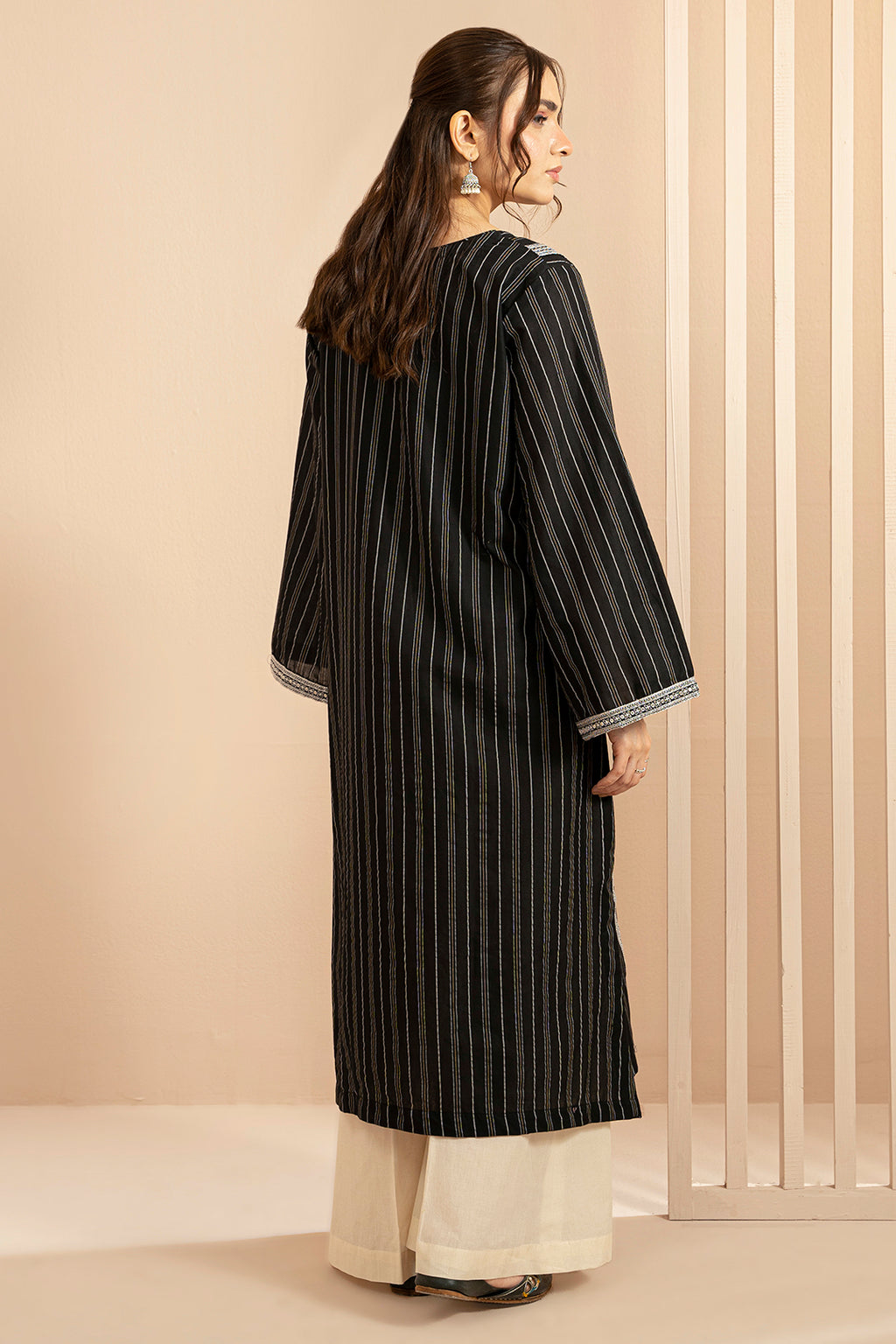 Embroidered Kurta - 2519