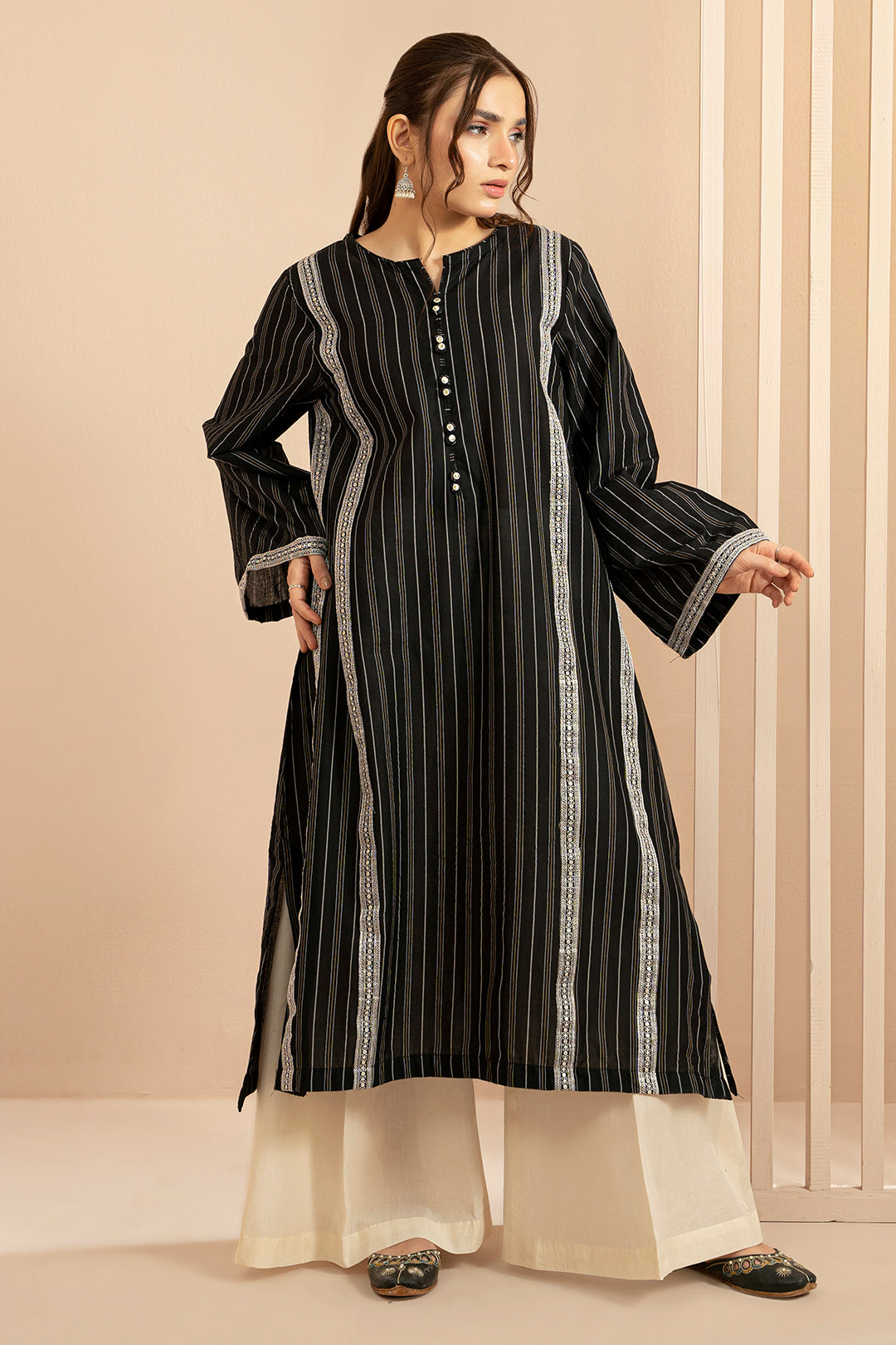 Embroidered Kurta - 2519