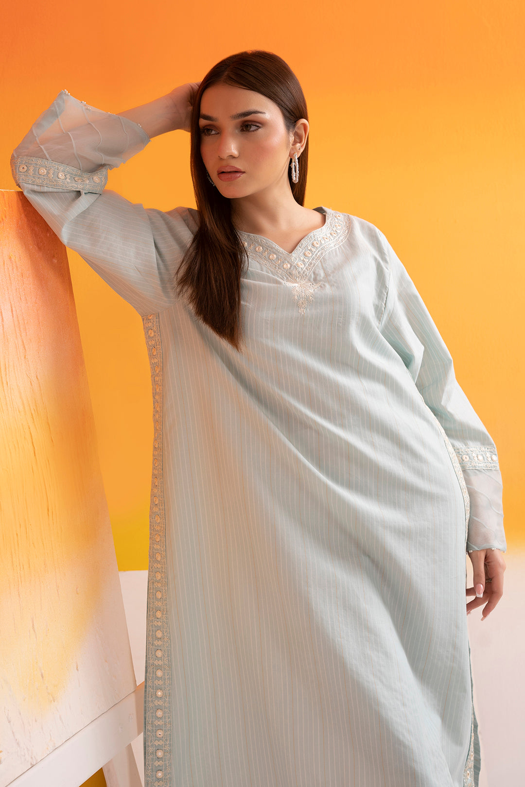 Embroidered Kurta - 2528
