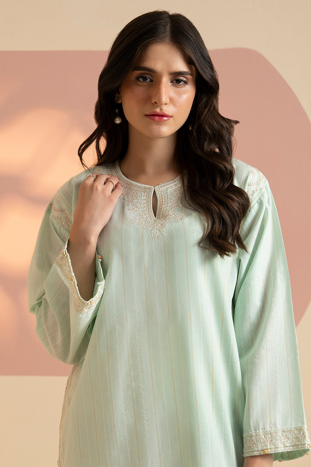 Embroidered Kurta - 2552