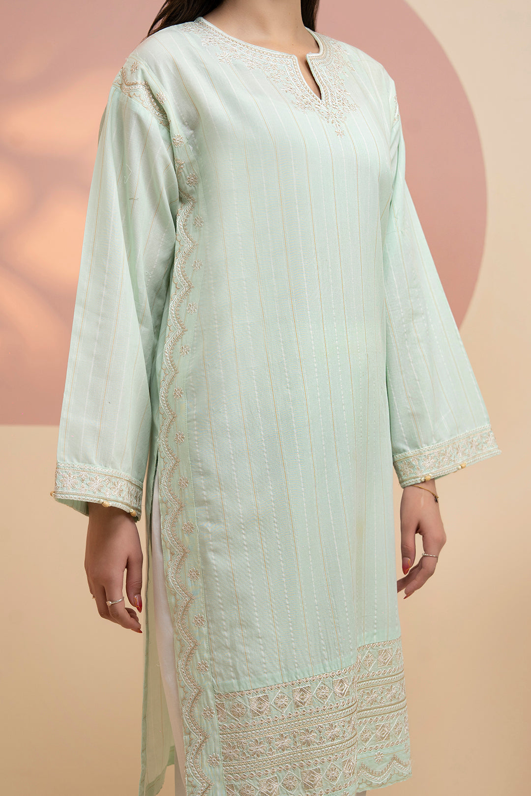 Embroidered Kurta - 2552