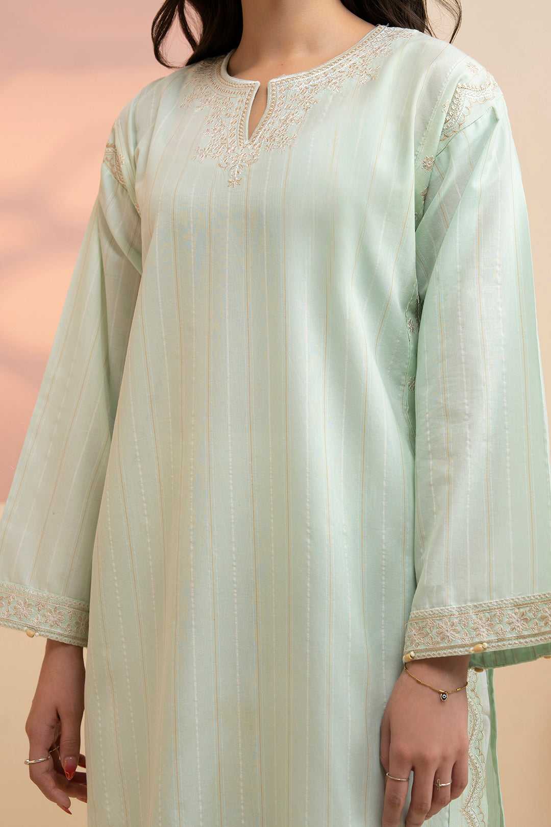 Embroidered Kurta - 2552