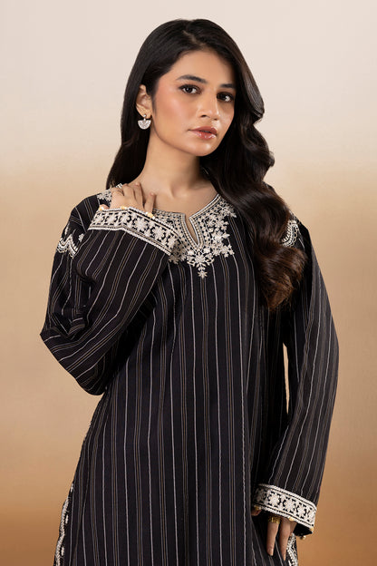 Embroidered Kurta - 2553