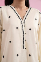 Embroidered Kurta - 2590