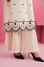 Embroidered Kurta - 2590