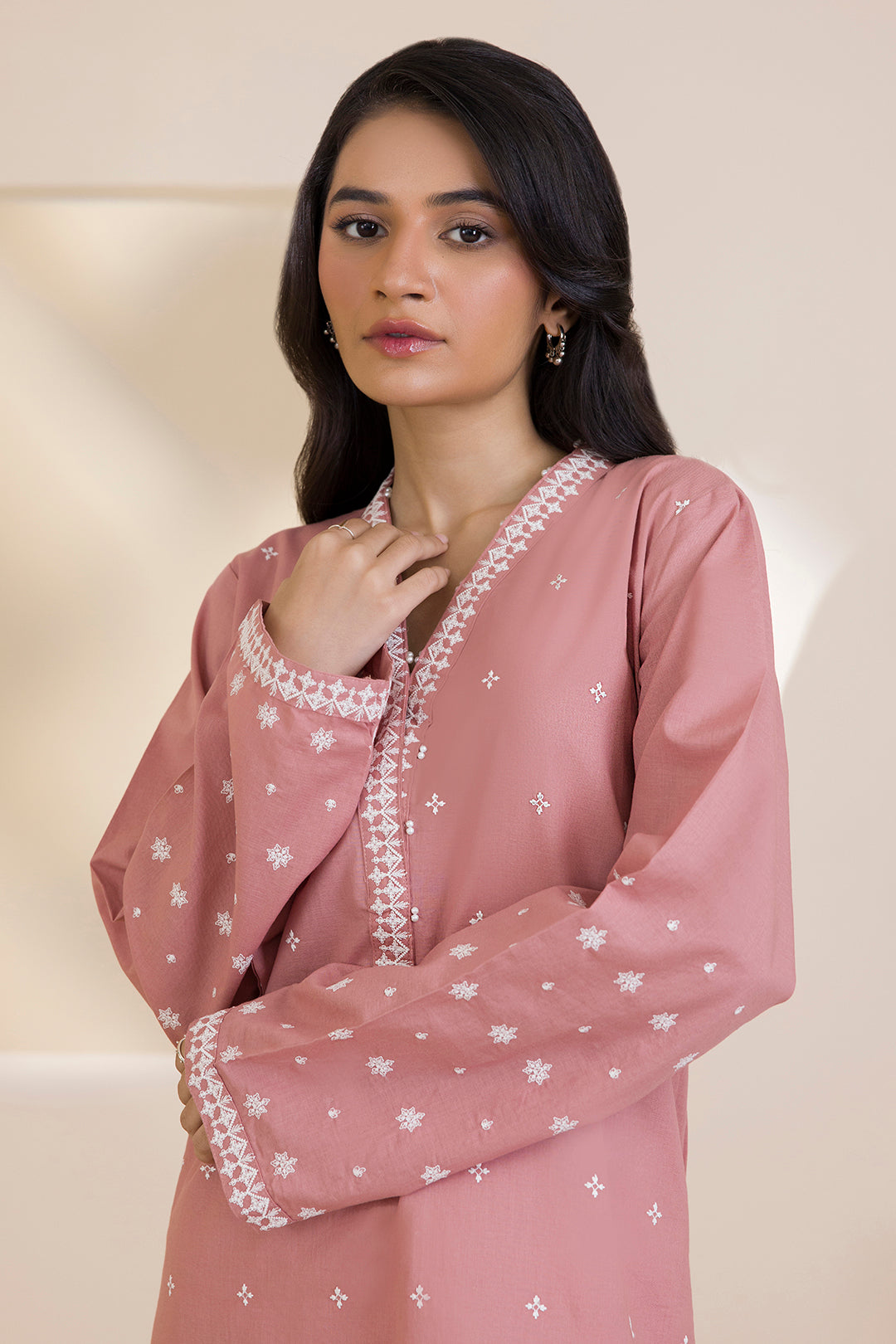 Embroidered Kurta - 2591