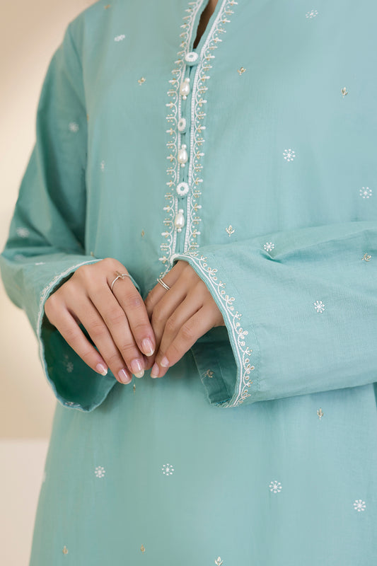 Embroidered Kurta - 2592