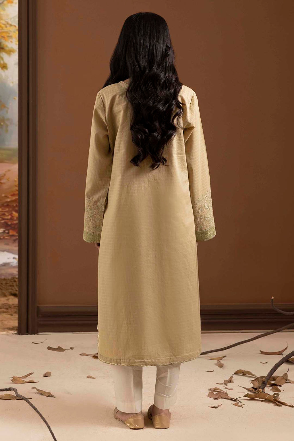 Embroidered Kurta - 2615