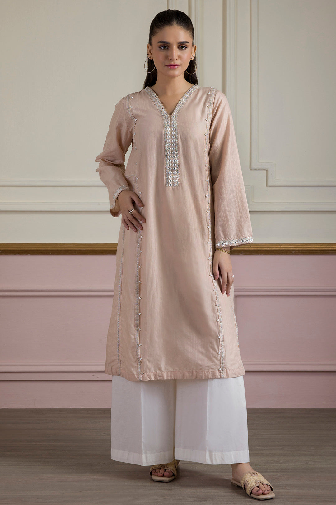 Embroidered Kurta - 2620