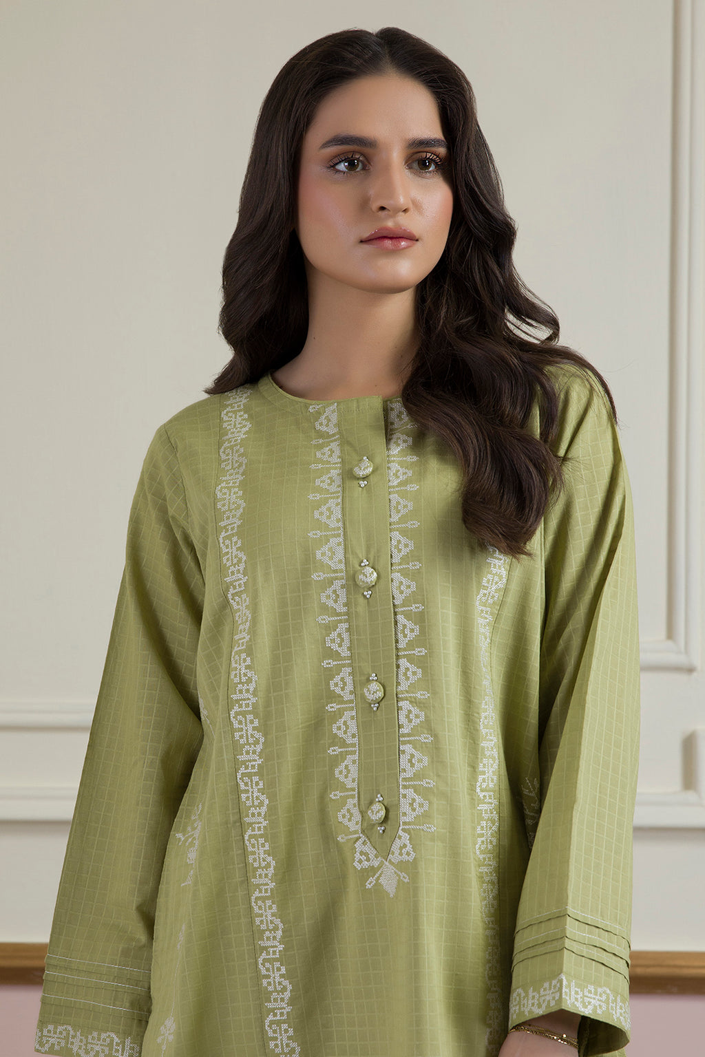 Embroidered Kurta - 2621