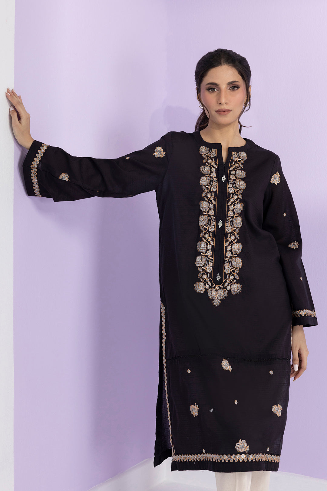 Embroidered Kurta - 2622