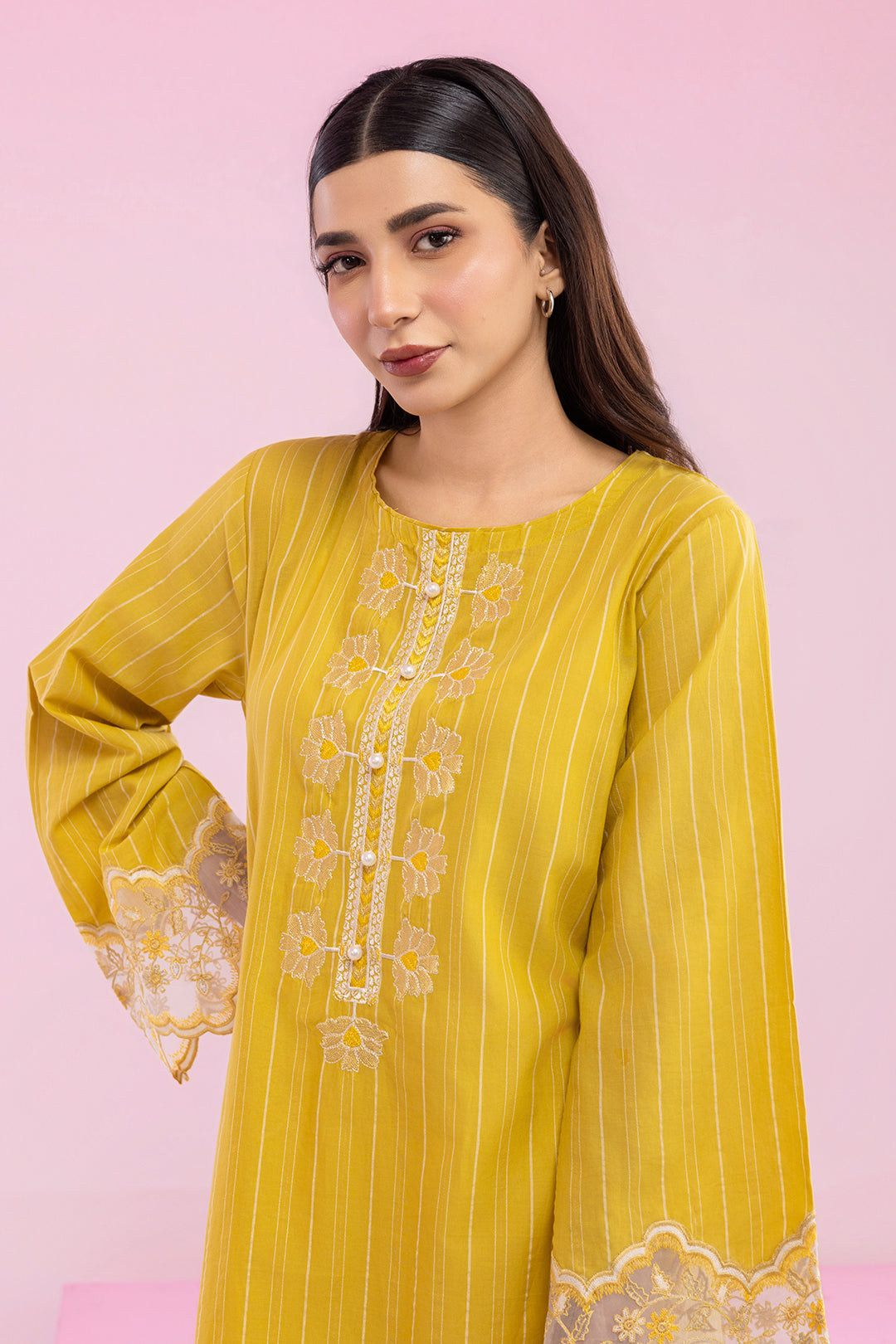 Embroidered Kurta - 2672