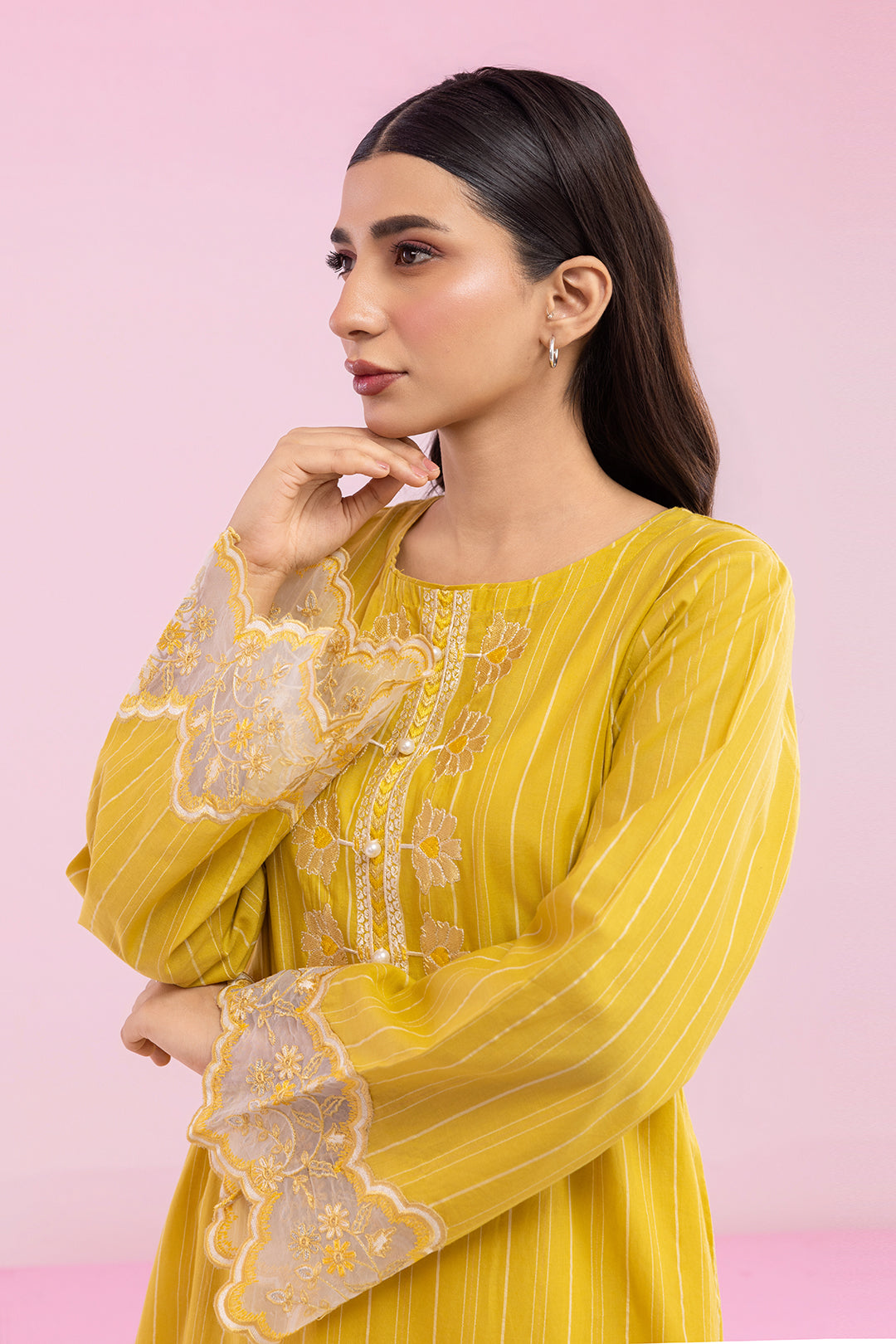 Embroidered Kurta - 2672