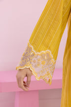 Embroidered Kurta - 2672