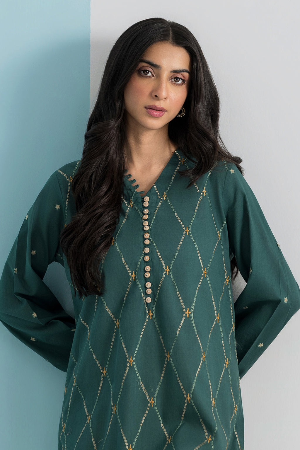 Embroidered Kurta - 2676