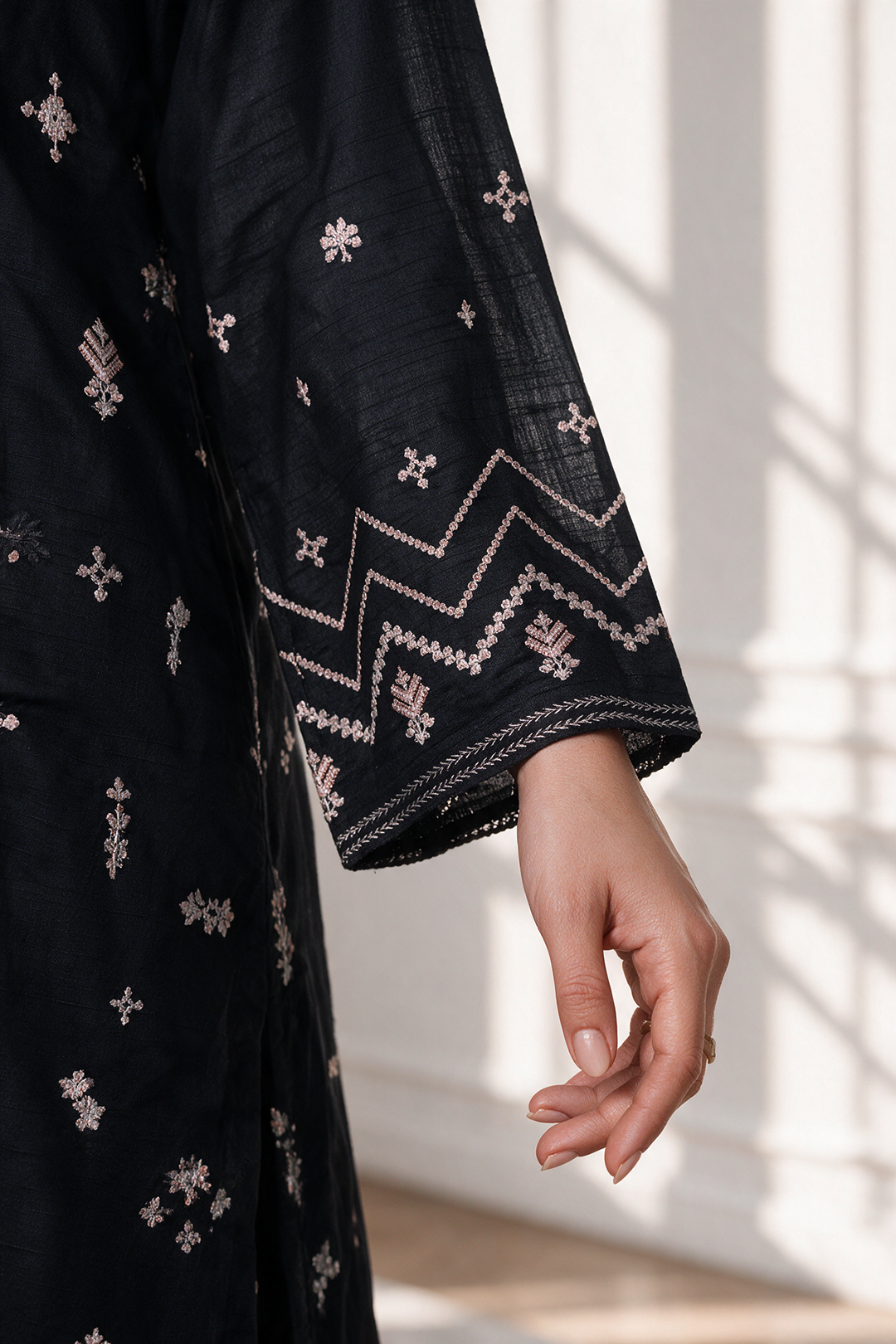 Embroidered Kurta - 2820