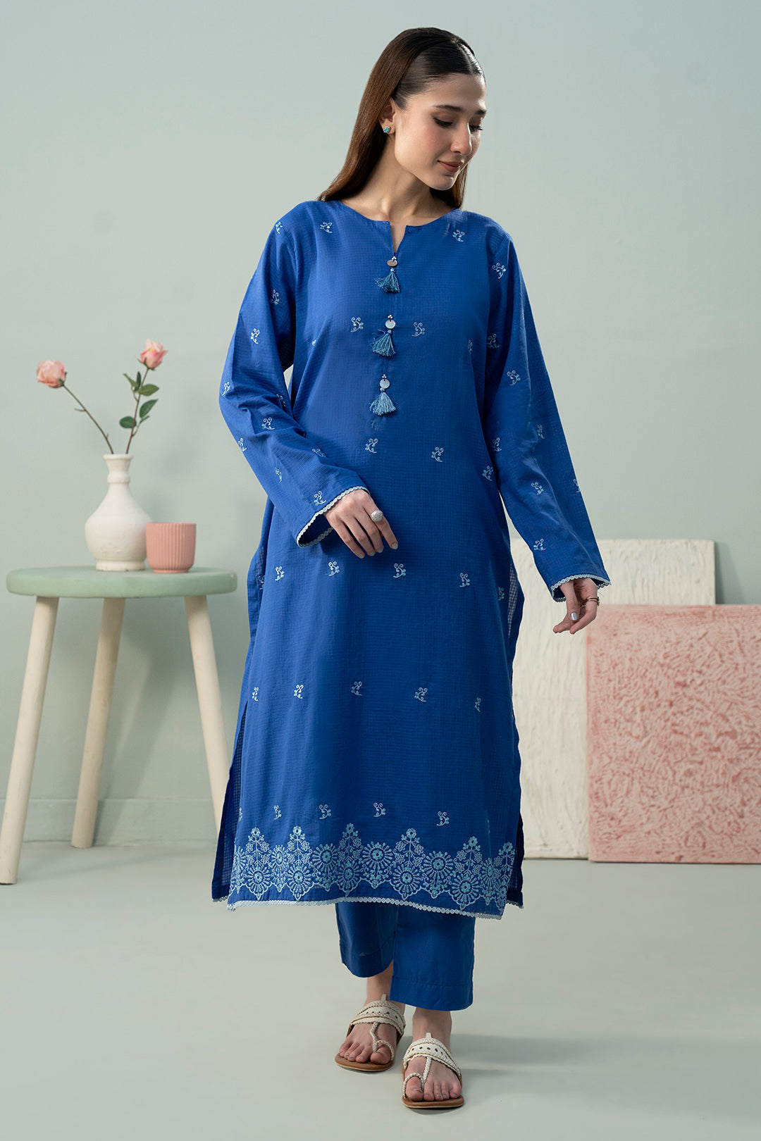 Embroidered Kurta Trouser - 1567