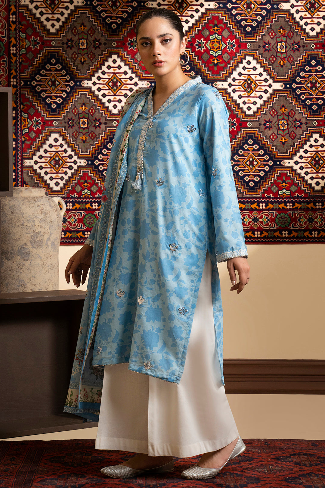 Embroidered Kurta Dupatta - 1609