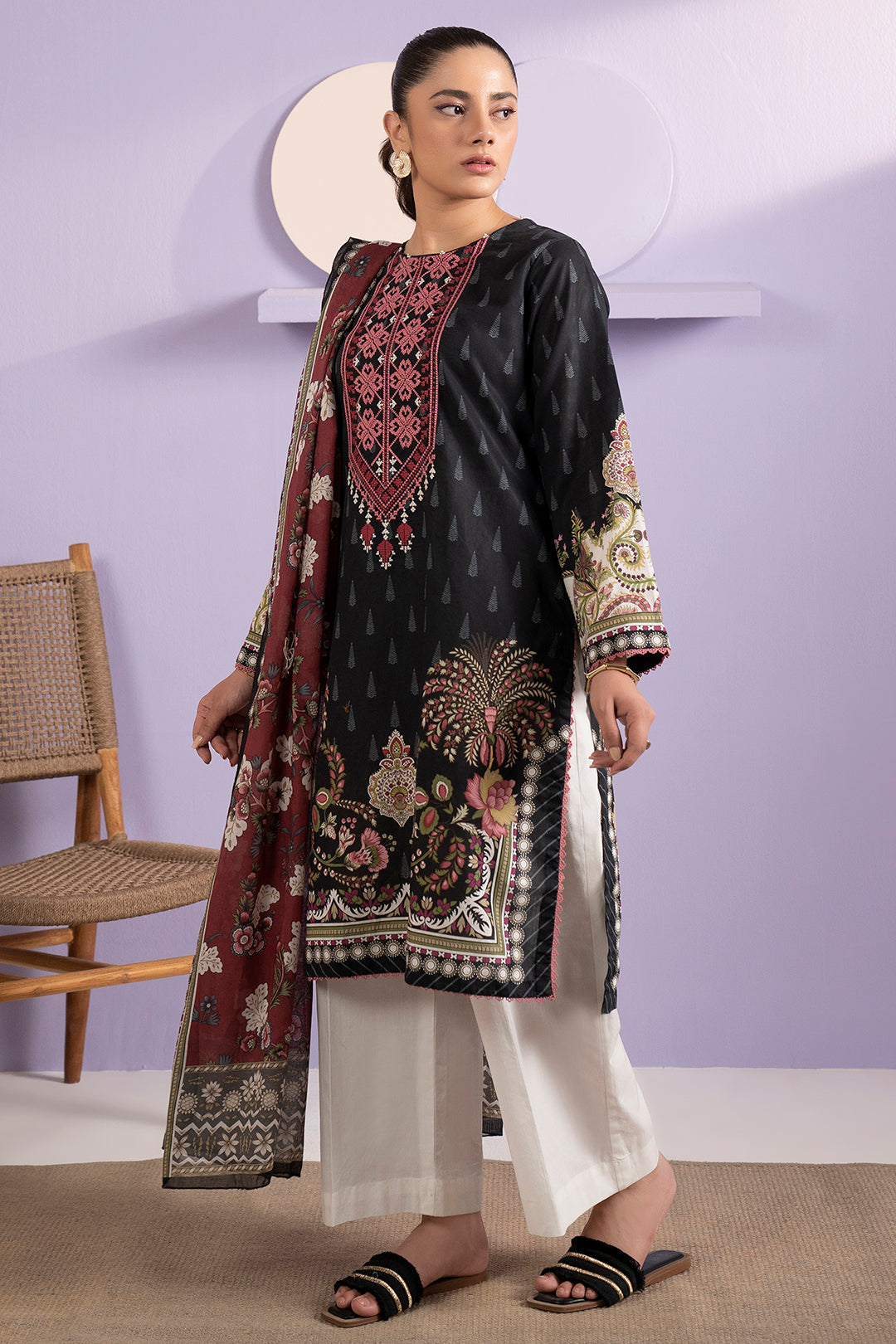 Embroidered Kurta Dupatta - 1669
