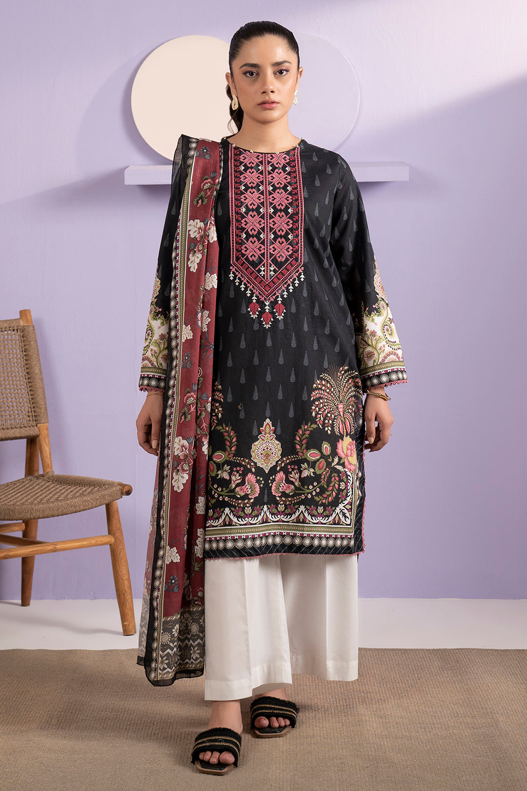 Embroidered Kurta Dupatta - 1669