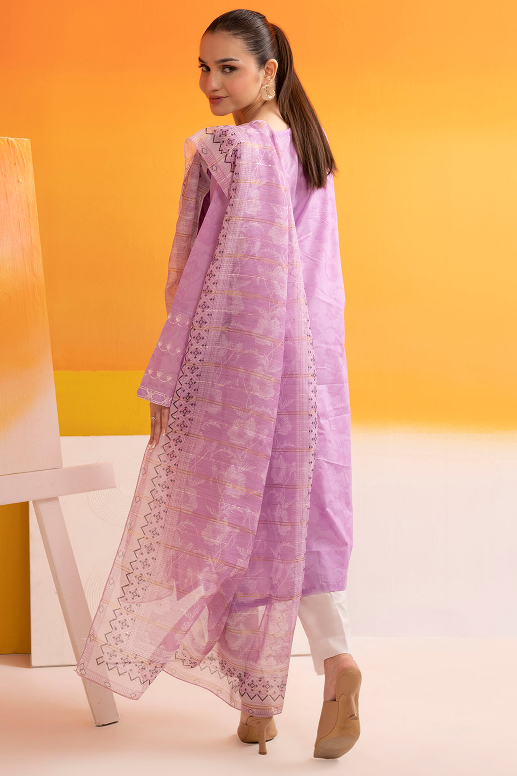 Embroidered Kurta Dupatta - 1670