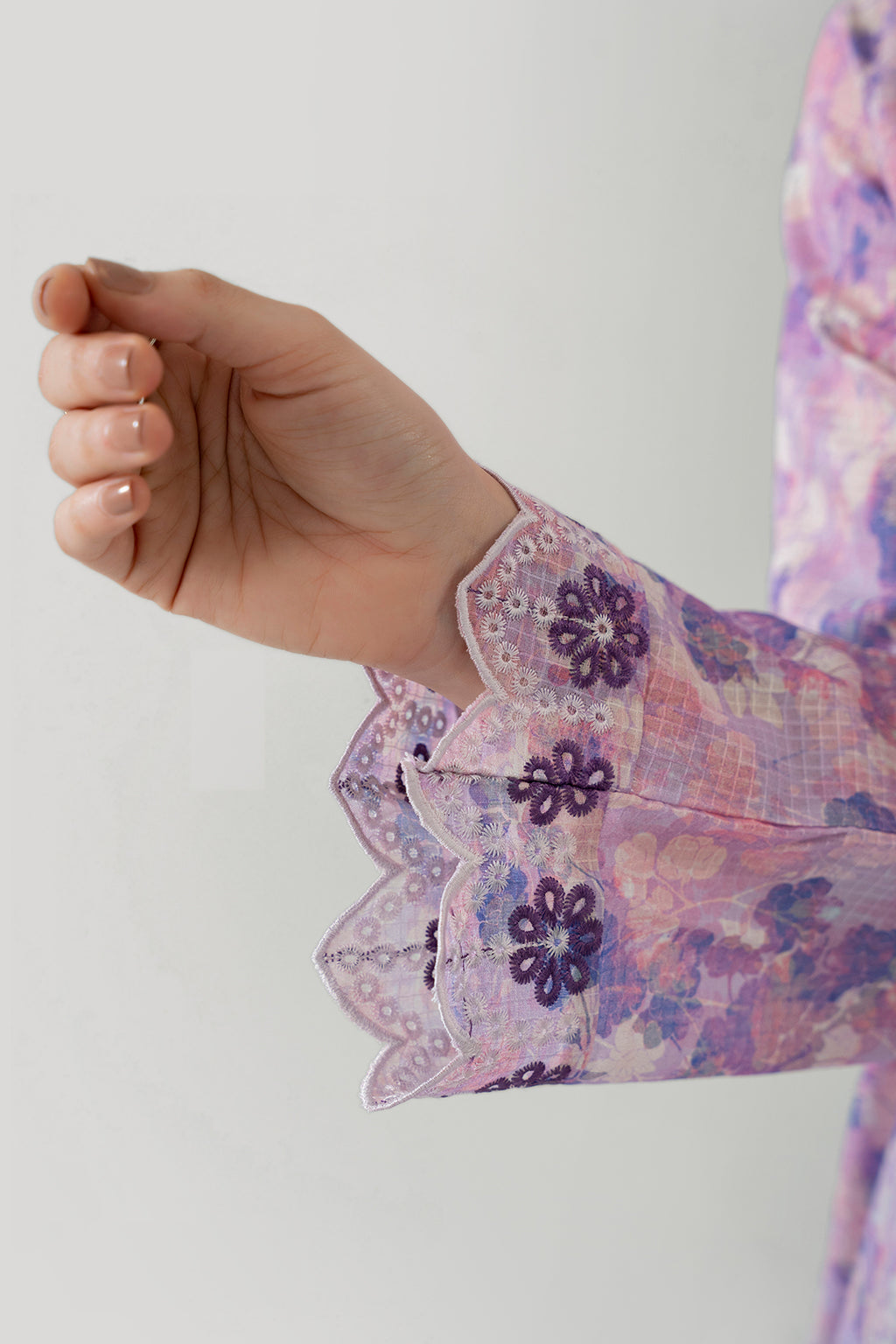 Embroidered Kurta Trouser - 1688