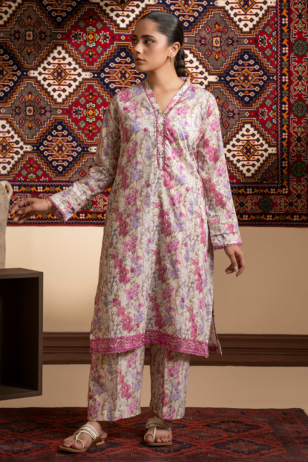 Embroidered Kurta Trouser - 1691