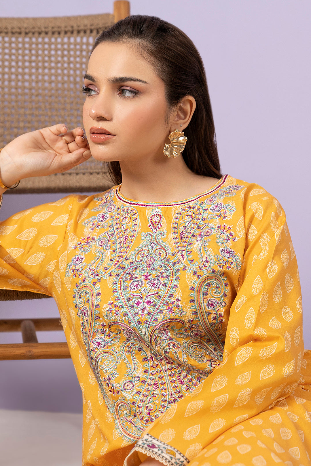 Embroidered Kurta Trouser - 1695