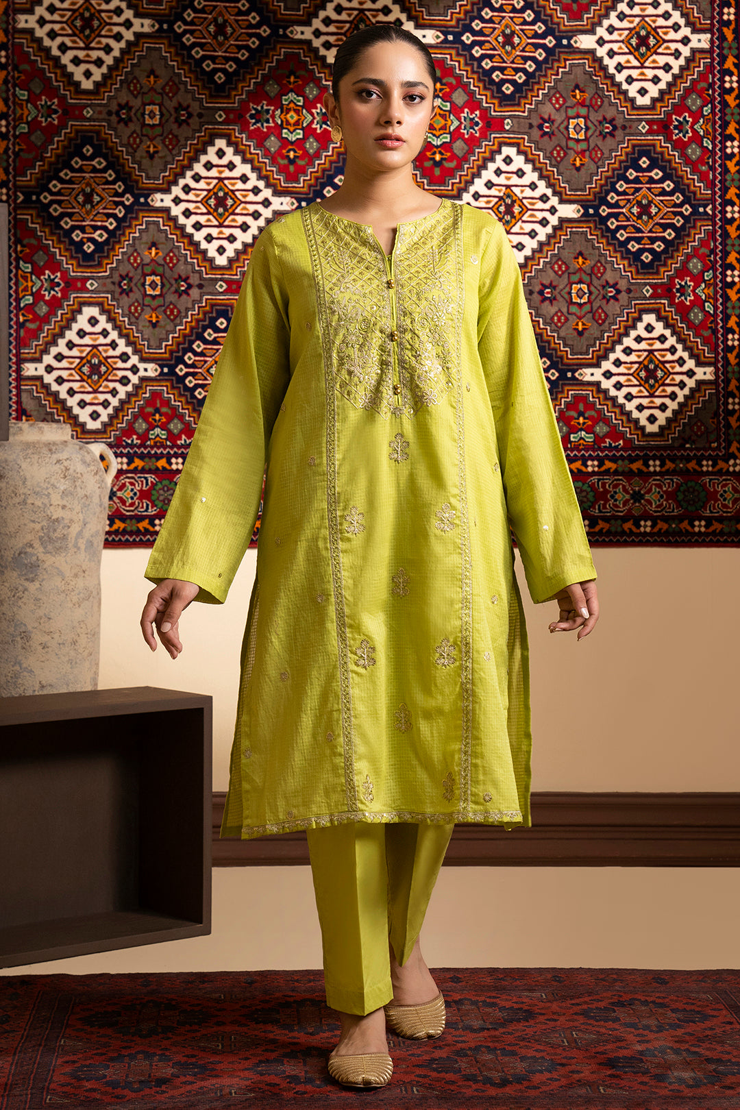 Embroidered Kurta Trouser - 1770