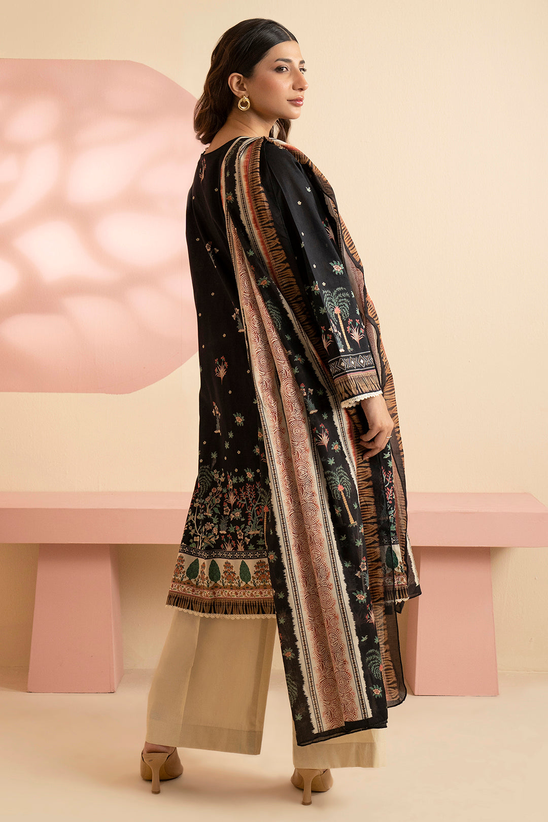 Embroidered Kurta Dupatta - 1808