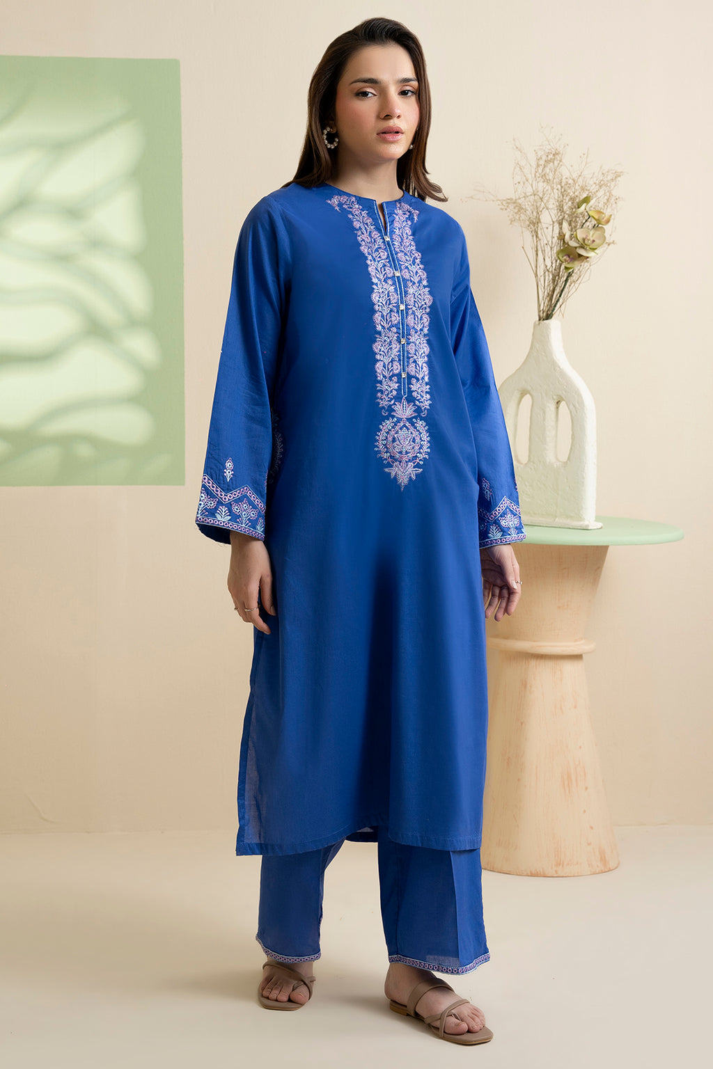 Embroidered Kurta Trouser - 1819