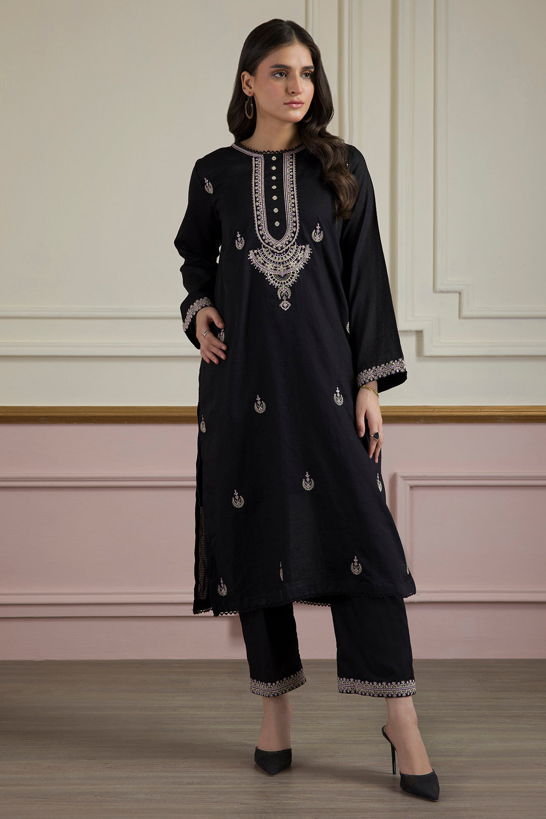 Embroidered Kurta Trouser - 1823
