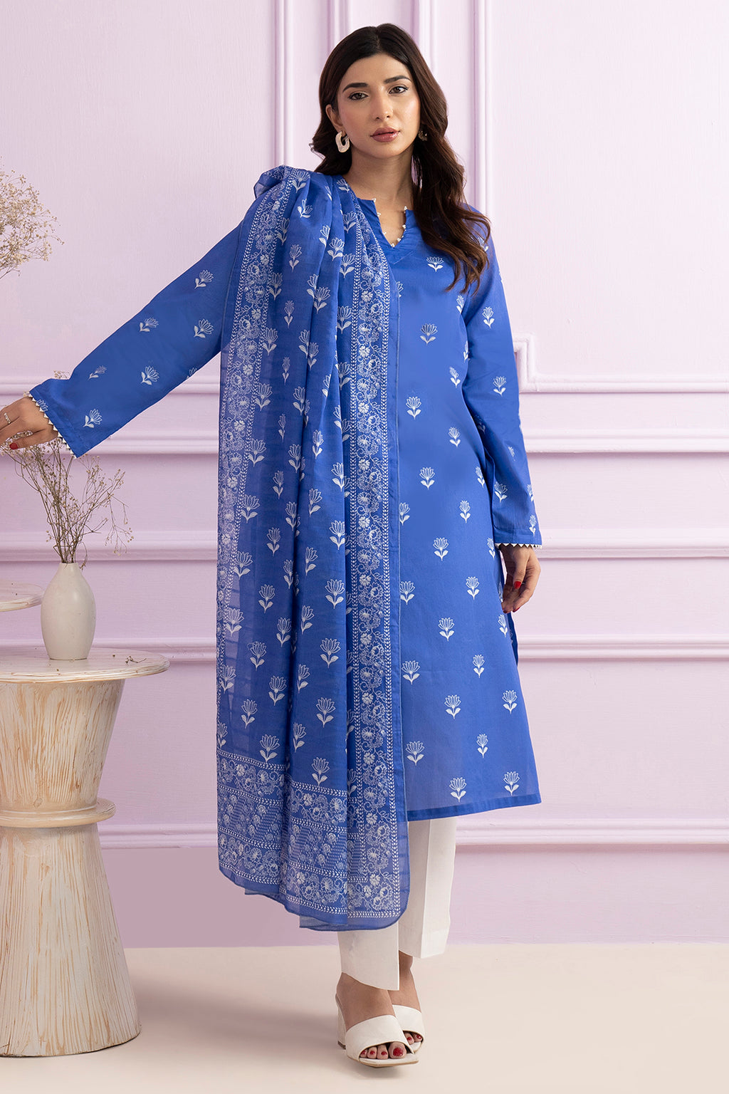 Embroidered Kurta Dupatta - 2040