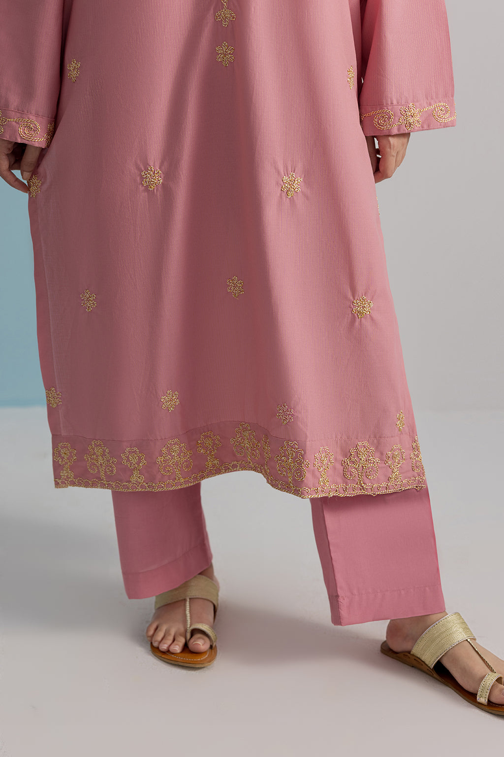Embroidered Kurta Trouser - 2099