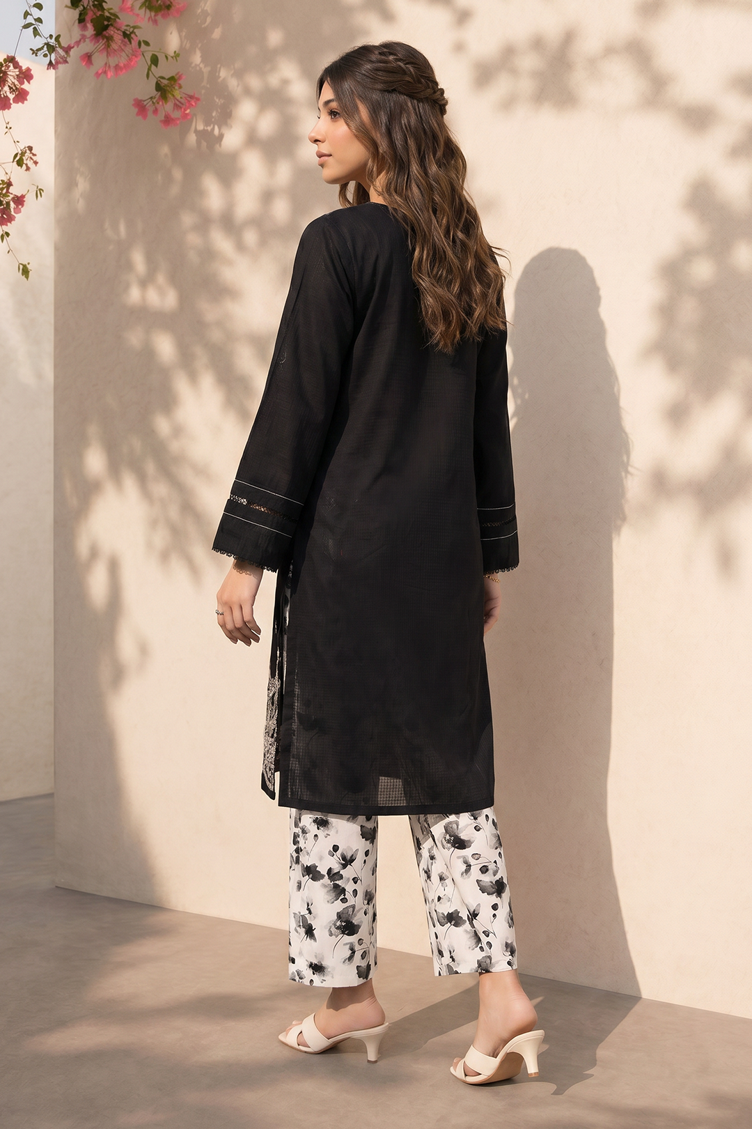 Embroidered Kurta Trouser - 2100
