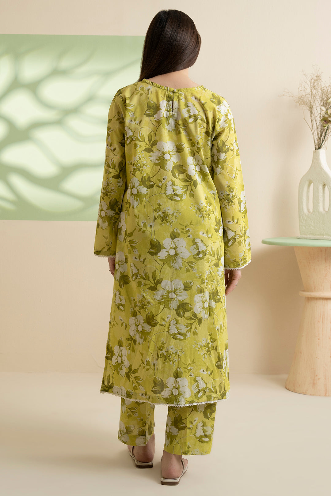 Embroidered Kurta Trouser - 2187